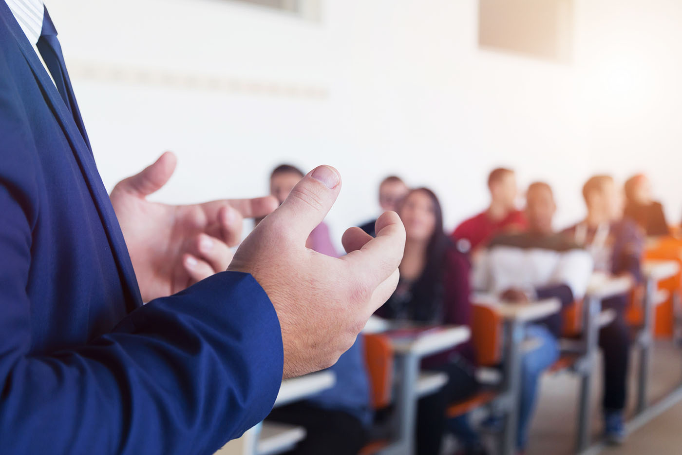 Παράδοση μαθήματος σε σχολική τάξη